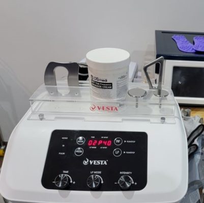 Máy sóng cao tần RF trị liệu Vesta MFR (Radio nhắm đích) kết hợp bộ công cụ trải mạc cơ
