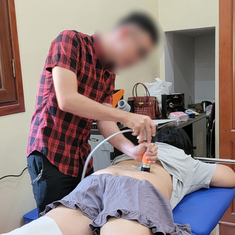 Sóng xung kích trị liệu là gì? Kiến thức mới nhất 2025