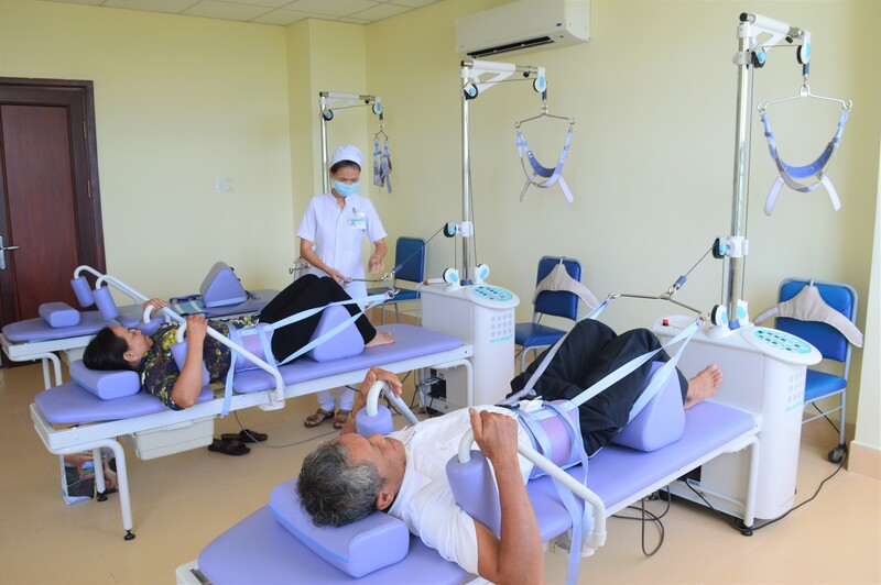 Những điểm người dùng nên lưu ý khi mua và sử dụng giường massage trị liệu