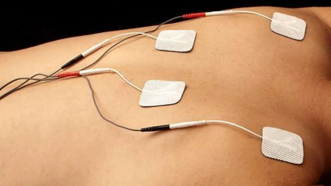 Minh họa các vị trí đau cơ xương khớp thường gặp như cổ, vai, lưng, hông, gối và cổ chân Minh họa các vị trí đau cơ xương khớp thường gặp như cổ, vai, lưng, hông, gối và cổ chân